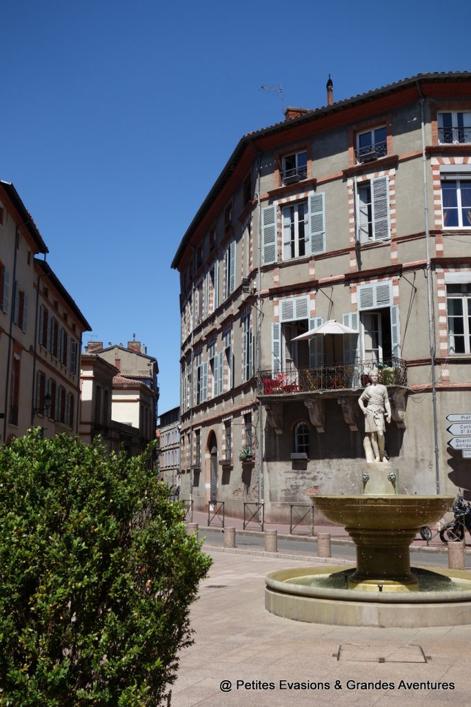 Place Sainte-Scarbes Toulouse